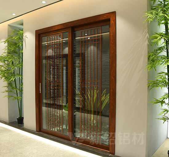 新疆新绍重型推拉门型材厂家